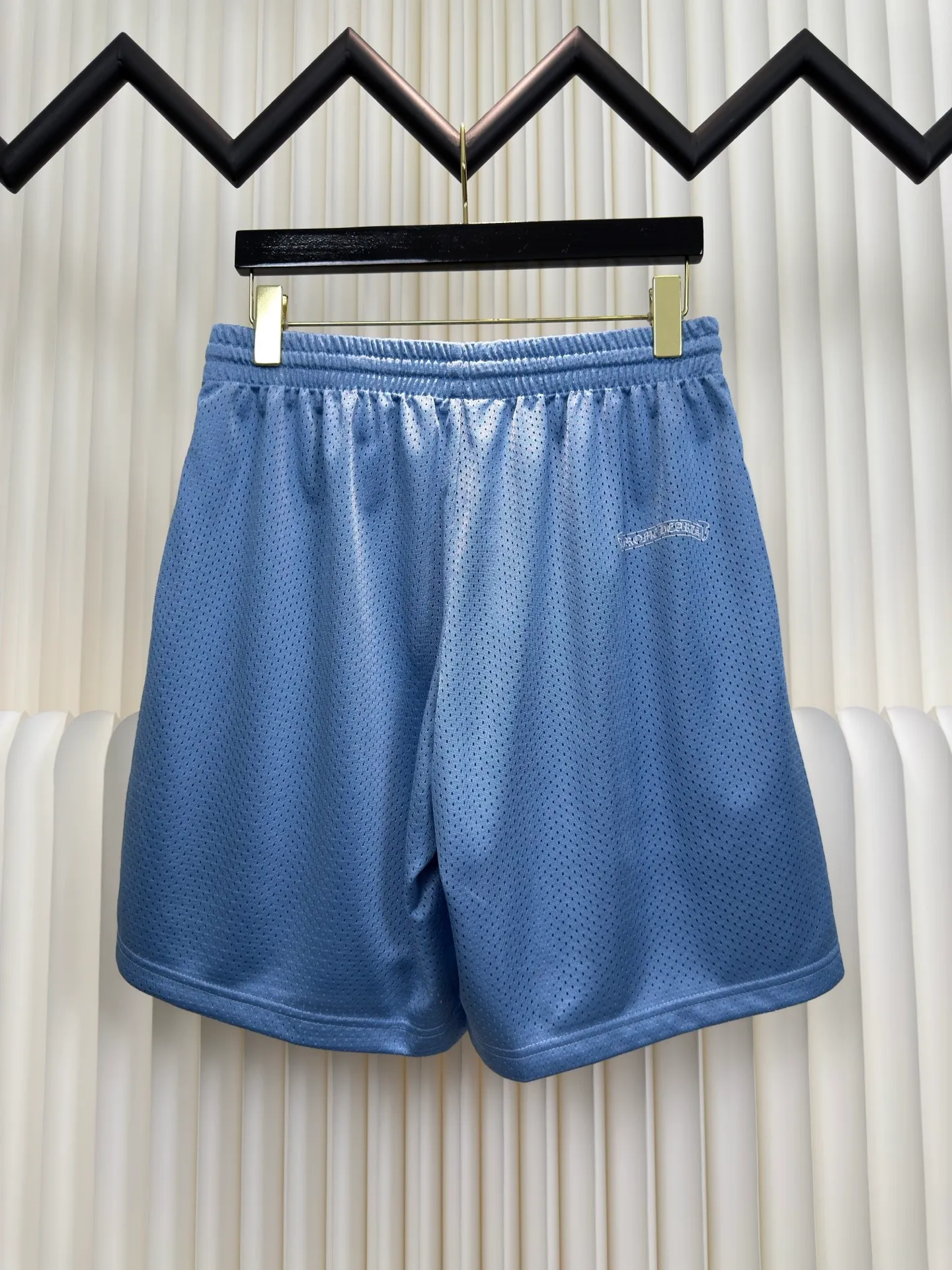 P270 Chrome Hearts Glitter Ice Hockey Jersey Pants Authentic version - physical counter - top luxury quality 🆚 Instant sale of all versions on the market YB version Custom dyeing color The highest version on the market The fabric is made of high-density 100D bird's eye cloth Double-sided mesh positioning is very time-consuming The cost of labor loss is very high Non-market single-layer thin see-through junk goods Same style for men and women OS version Size S M L